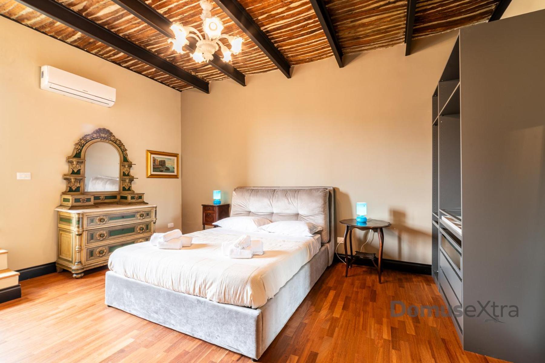 Appartamento Gramsci Relais By Domusextra Napoli Esterno foto