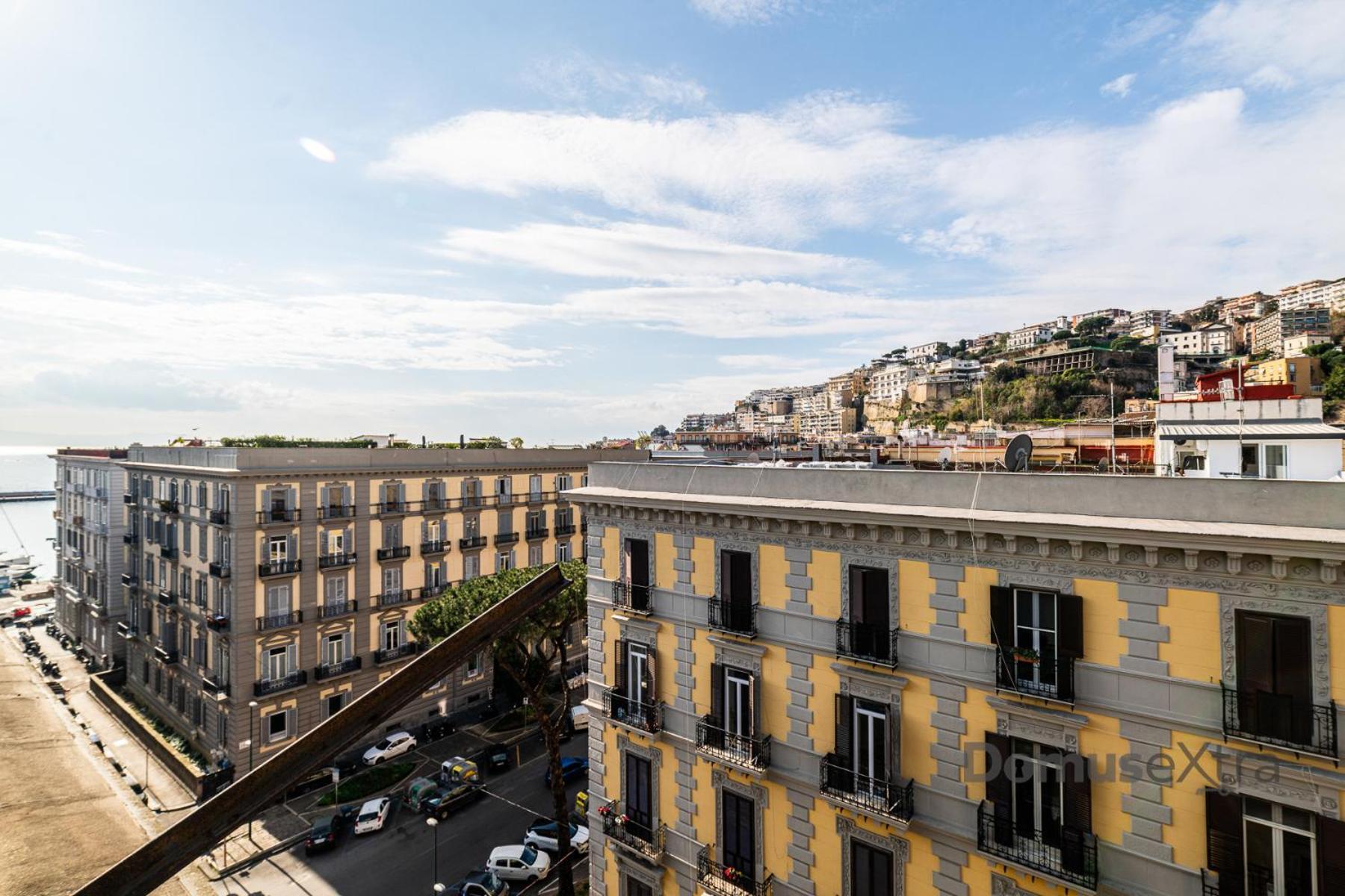 Appartamento Gramsci Relais By Domusextra Napoli Esterno foto