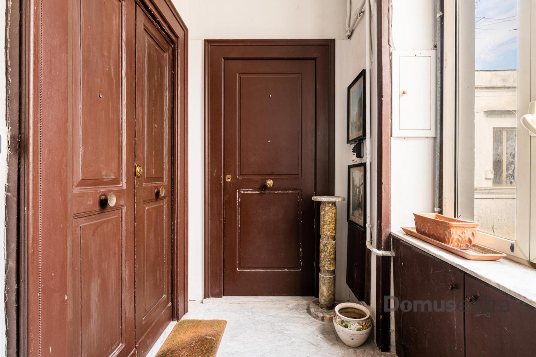 Appartamento Gramsci Relais By Domusextra Napoli Esterno foto