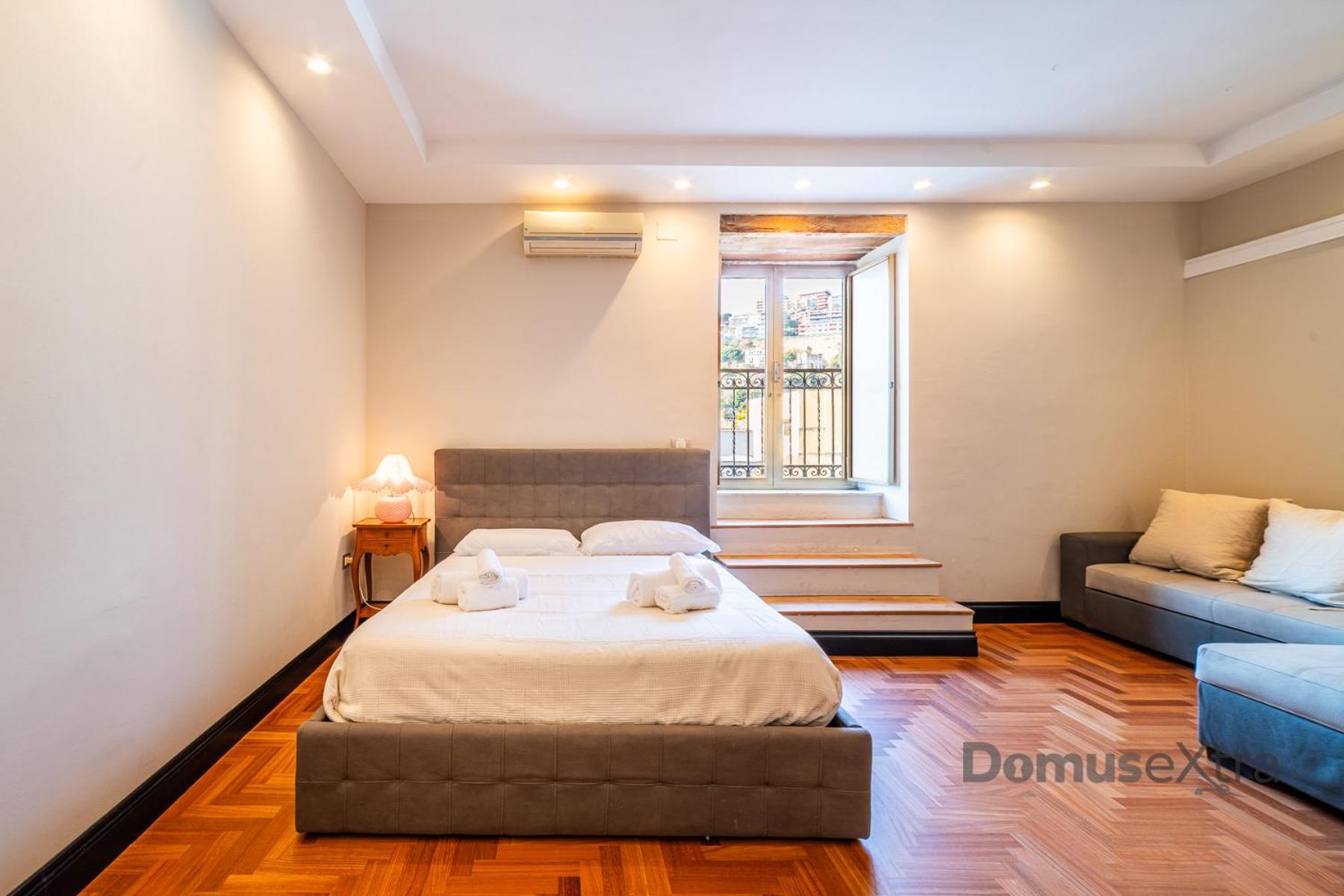 Appartamento Gramsci Relais By Domusextra Napoli Esterno foto
