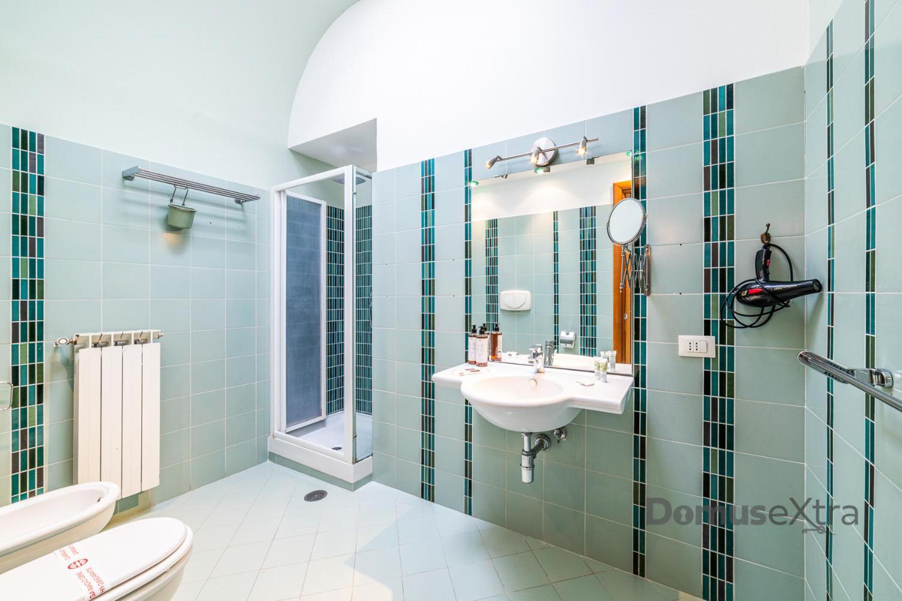 Appartamento Gramsci Relais By Domusextra Napoli Esterno foto
