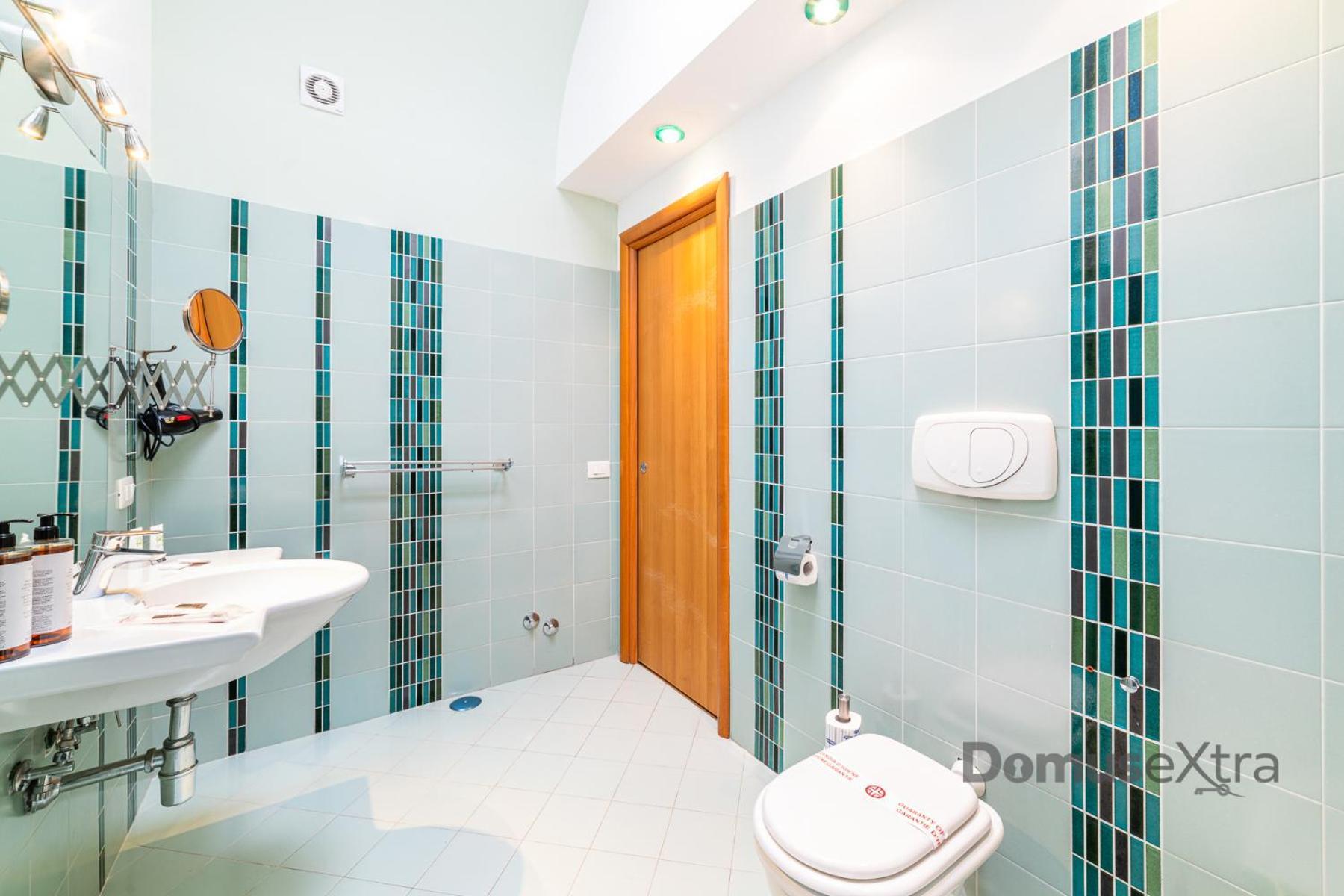 Appartamento Gramsci Relais By Domusextra Napoli Esterno foto